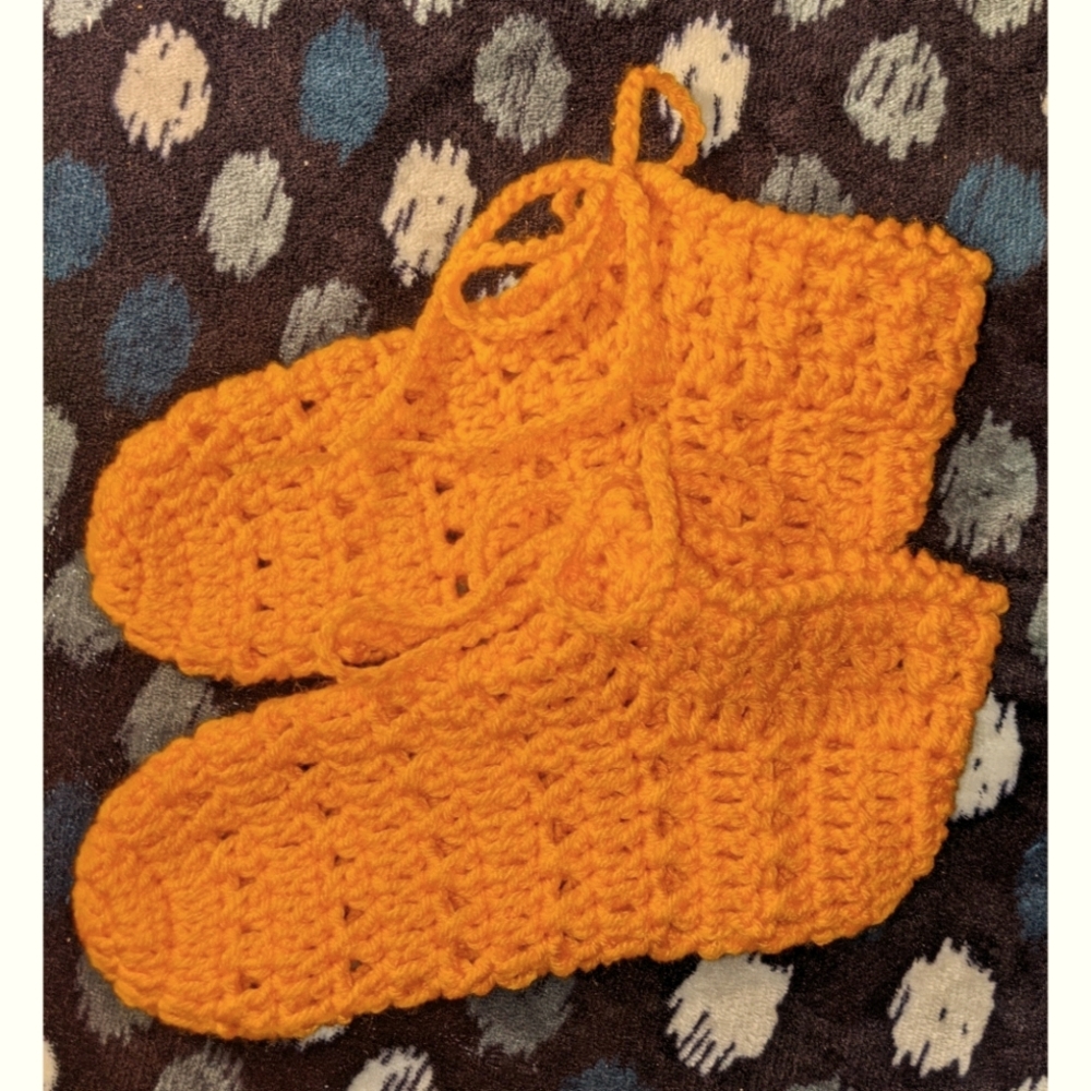 Sunny Golden Crochet Slippers